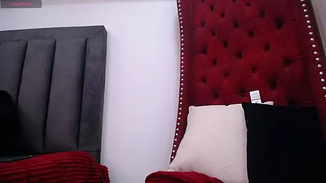 Snapshot of BiancaAntonelli chatting on April 10, 2026, 1:40 pm BiancaAntonelli online show from April 10, 2026, 1:40 pm