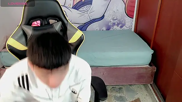 Snapshot of Brayan_lopezz chatting on January 28, 2025, 12:54 pm Brayan lopezz online show from January 28, 2025, 12:54 pm