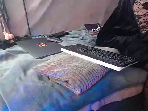 GoddessMonicaNylon online show from October 10, 2025, 5:14 pm