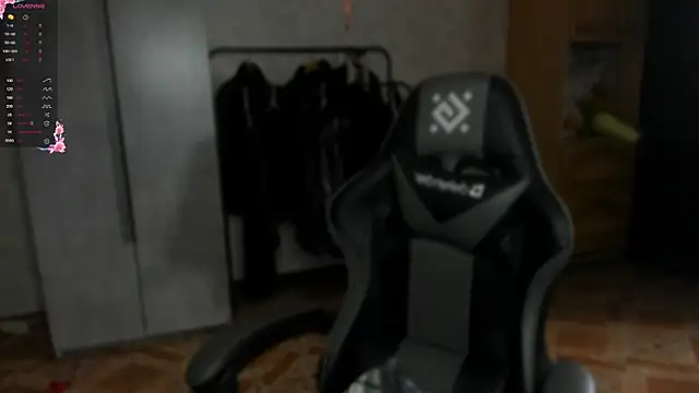 SweetyDeviliya online show from April 6, 2026, 4:30 am