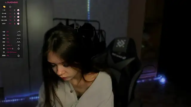 SweetyDeviliya online show from January 14, 2026, 2:59 am