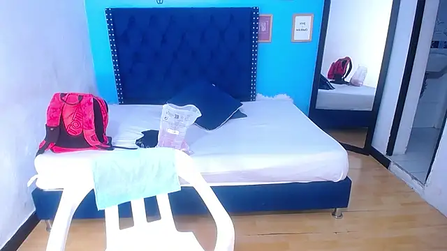 kinky redhead18 online show from January 7, 2026, 1:38 pm