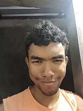 Reynold2608 online show from December 22, 2024, 3:55 am