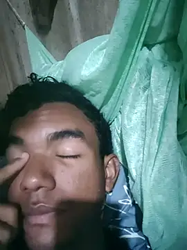 Reynold2608 online show from July 25, 2026, 3:14 am