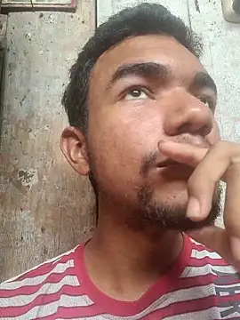 Reynold2608 online show from December 20, 2025, 8:01 pm