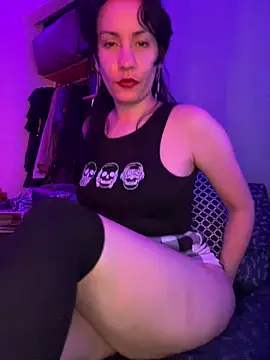 Snapshot of Nina-Chick777 chatting on June 15, 2026, 2:34 am Nina-Chick777 online show from June 15, 2026, 2:34 am