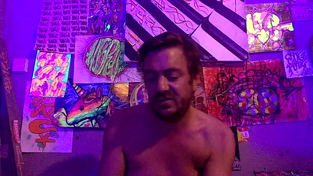 3615 ULLA online show from May 11, 2026, 2:35 am