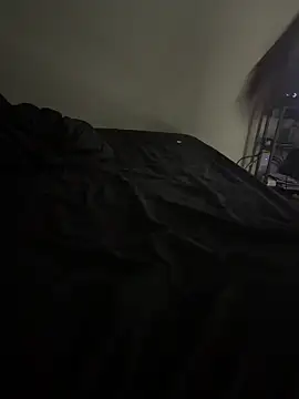 Snapshot of Sexyy_Tiffany3 chatting on March 15, 2026, 8:32 am Sexyy Tiffany3 online show from March 15, 2026, 8:32 am