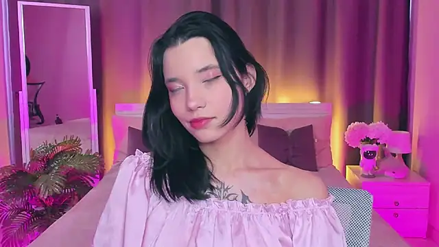 as1an girlfriend online show from March 18, 2025, 4:07 am