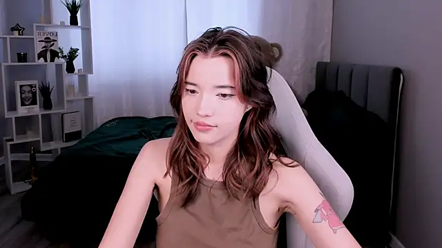 as1an girlfriend online show from May 27, 2026, 3:47 am