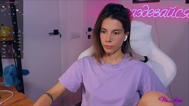 Snapshot of _ni_kiss chatting on September 14, 2025, 7:03 pm ni kiss online show from September 14, 2025, 7:03 pm