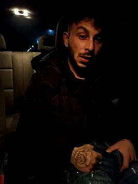 Iulianmarius12 online show from March 5, 2026, 8:38 pm