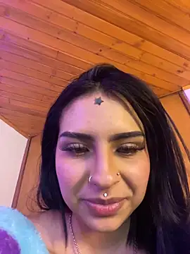 Snapshot of Hilary_pinkk chatting on March 21, 2026, 3:19 am Hilary pinkk online show from March 21, 2026, 3:19 am