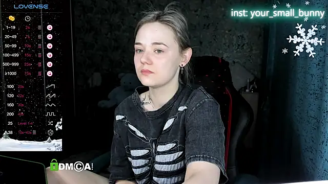 Your small bunny online show from January 13, 2026, 2:04 am