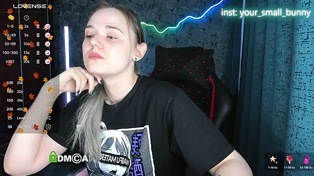 Your small bunny online show from November 9, 2025, 2:04 am