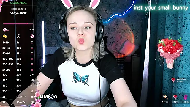 Snapshot of Your_small_bunny chatting on June 22, 2026, 3:25 am Your small bunny online show from June 22, 2026, 3:25 am