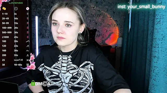 Your small bunny online show from April 10, 2026, 2:07 am