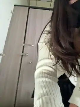 Xixi-Gala online show from November 23, 2025, 4:33 am