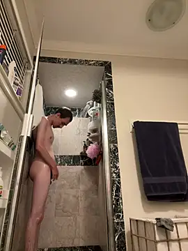 tallnerdyguy online show from July 30, 2026, 5:06 am