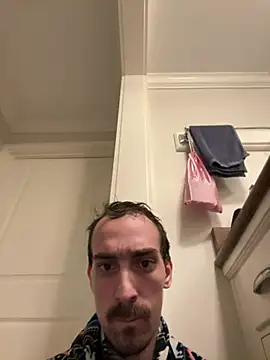 tallnerdyguy online show from June 13, 2026, 3:15 am