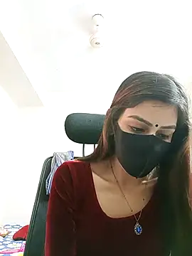 Snapshot of Tisha-01 chatting on October 19, 2025, 2:03 am Tisha-01 online show from October 19, 2025, 2:03 am