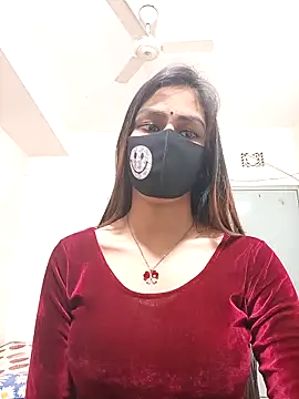 Snapshot of Tisha-01 chatting on April 6, 2026, 2:51 am Tisha-01 online show from April 6, 2026, 2:51 am