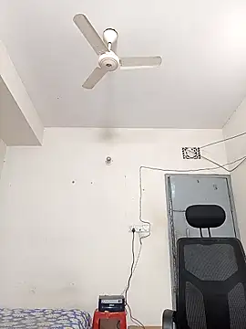 Snapshot of Tisha-01 chatting on March 12, 2026, 2:17 am Tisha-01 online show from March 12, 2026, 2:17 am