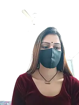 Tisha-01 online show from November 24, 2025, 2:33 am