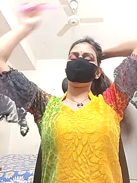 Snapshot of Tisha-01 chatting on March 24, 2026, 4:12 am Tisha-01 online show from March 24, 2026, 4:12 am