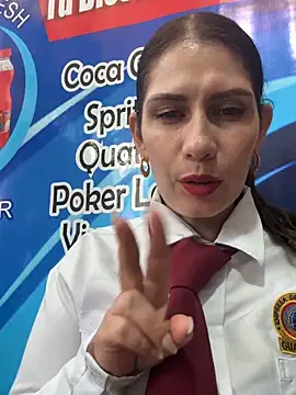 Alysson-- online show from November 28, 2025, 3:23 pm