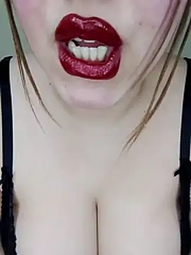 sexy-mariya online show from February 23, 2026, 7:03 pm