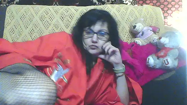 Snapshot of AlanaLaDream chatting on February 14, 2026, 5:46 pm AlanaLaDream online show from February 14, 2026, 5:46 pm