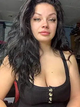 Sweeeeet Candy online show from November 19, 2025, 5:51 am