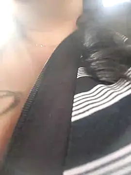 sara pineros online show from February 28, 2025, 8:18 pm