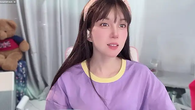 AnAn-520 online show from May 10, 2026, 2:37 am