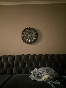 Snapshot of thicktash chatting on December 18, 2025, 10:24 pm thicktash online show from December 18, 2025, 10:24 pm