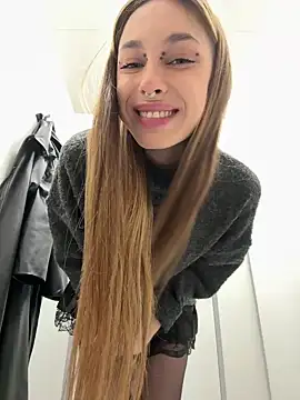 Snapshot of Cherry____Pie chatting on February 3, 2025, 7:42 pm Cherry    Pie online show from February 3, 2025, 7:42 pm