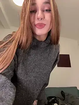 Snapshot of Cherry____Pie chatting on February 8, 2025, 7:49 pm Cherry    Pie online show from February 8, 2025, 7:49 pm