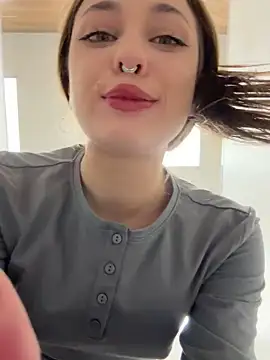 Snapshot of Cherry____Pie chatting on February 21, 2025, 1:55 am Cherry    Pie online show from February 21, 2025, 1:55 am