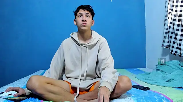 Snapshot of Kanterfun chatting on December 30, 2024, 12:52 pm Kanterfun online show from December 30, 2024, 12:52 pm