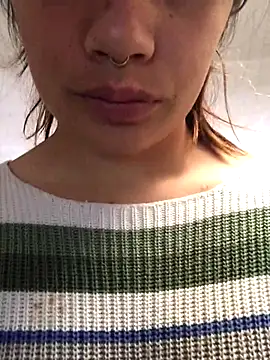 Snapshot of Miss_oliviaa chatting on November 20, 2025, 1:01 pm Miss oliviaa online show from November 20, 2025, 1:01 pm