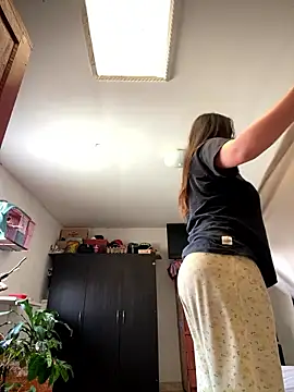 Snapshot of Miss_oliviaa chatting on January 9, 2026, 2:24 pm Miss oliviaa online show from January 9, 2026, 2:24 pm