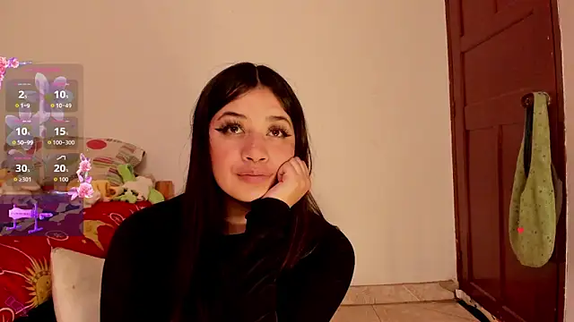 Snapshot of Miss_oliviaa chatting on October 25, 2025, 12:21 am Miss oliviaa online show from October 25, 2025, 12:21 am