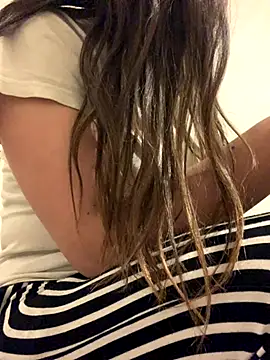 Snapshot of Miss_oliviaa chatting on December 2, 2025, 5:36 pm Miss oliviaa online show from December 2, 2025, 5:36 pm