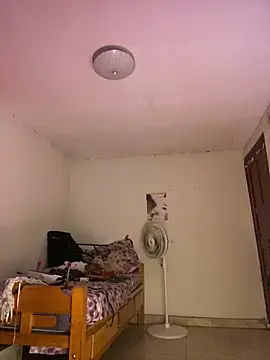 Snapshot of Miss_oliviaa chatting on February 23, 2026, 10:54 pm Miss oliviaa online show from February 23, 2026, 10:54 pm