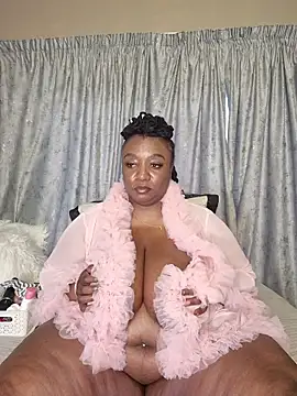 ThickianaRider online show from November 25, 2025, 3:40 am