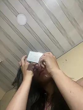 Sweett Sarita online show from February 4, 2025, 8:56 am