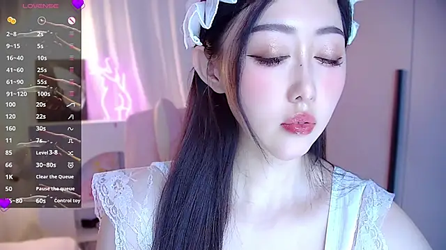 Lily0709 online show from March 20, 2025, 11:38 am