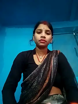 Snapshot of Nisha_Cute chatting on October 19, 2025, 7:44 am Nisha Cute online show from October 19, 2025, 7:44 am