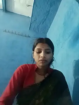 Snapshot of Nisha_Cute chatting on October 14, 2025, 11:04 pm Nisha Cute online show from October 14, 2025, 11:04 pm